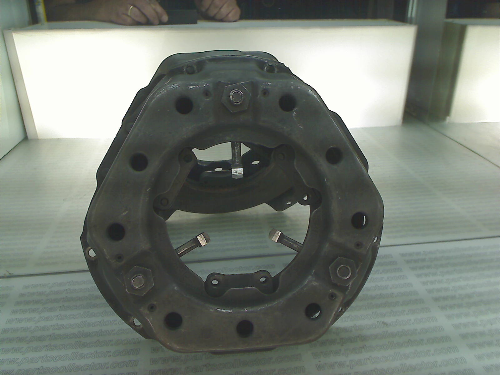 CLUTCH PRESSURE PLATE